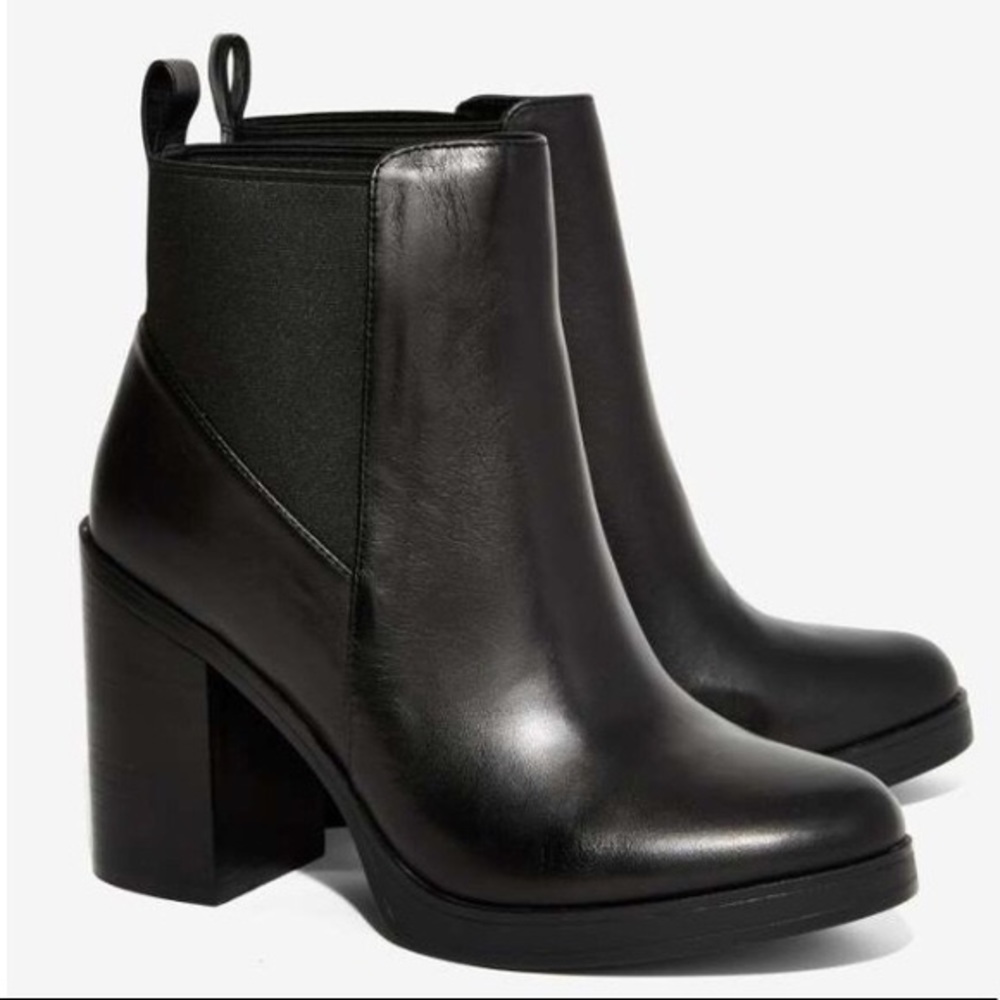 Black Leather Steve Madden Booties